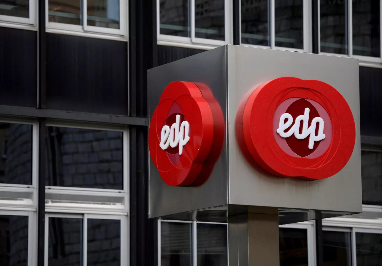 Portugal's EDP eyes sale of up to three renewable asset portfolios