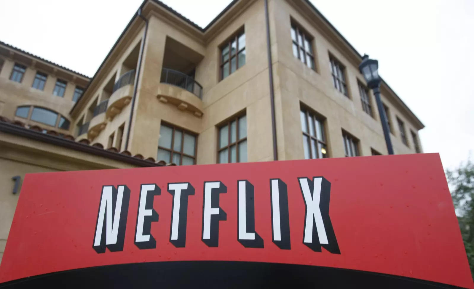 The company logo and view of Netflix headquarters in Los Gatos, Calif. (File photo)