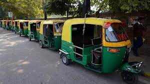 The trade unions are of the opinion that the auto-rickshaw drivers are not in a position to carry on their day-to-day activities after the daily fuel price hike.