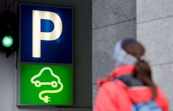 90% Indian buyers willing to pay premium for EV: Survey