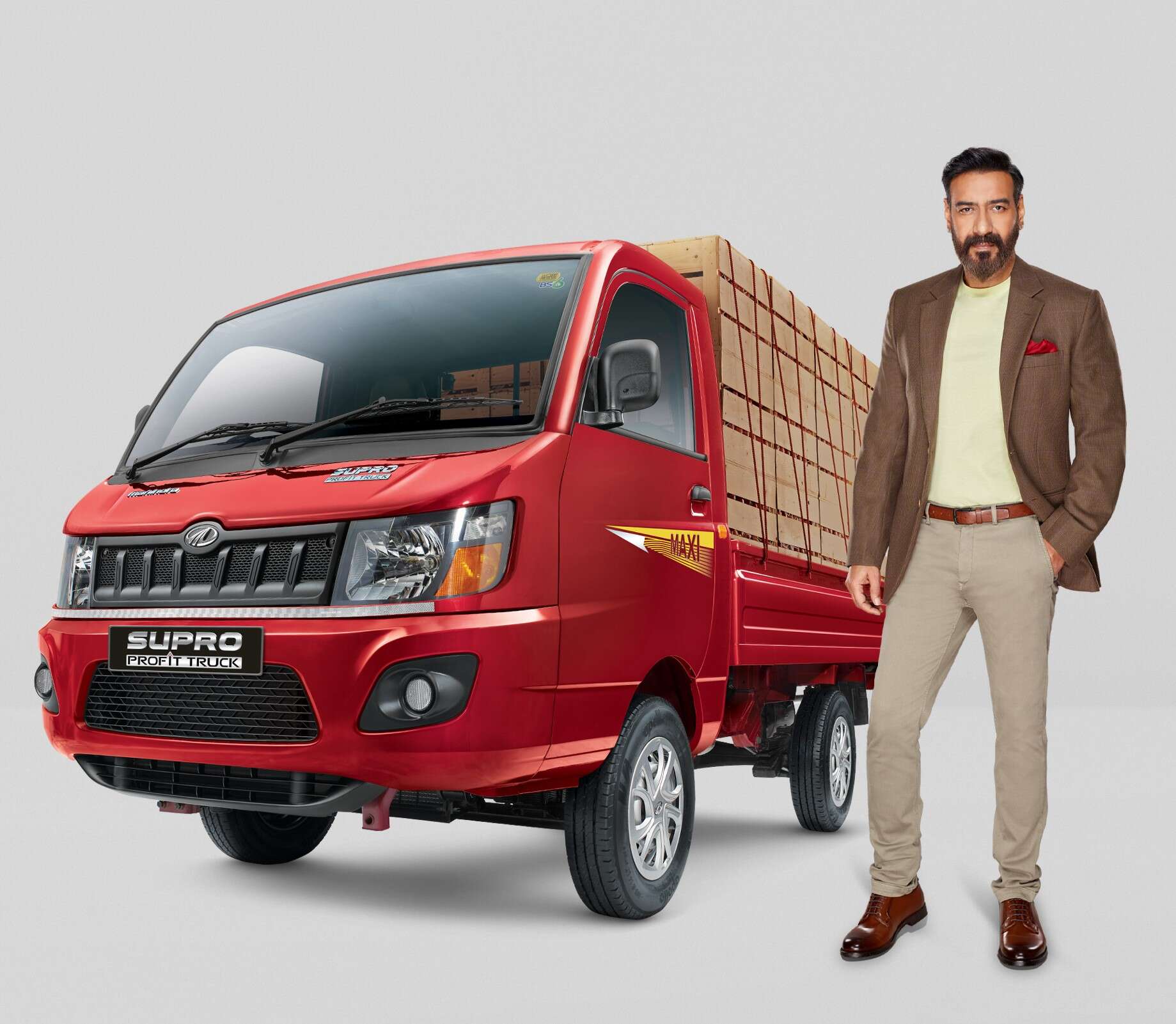 Mahindra Loading Vehicle