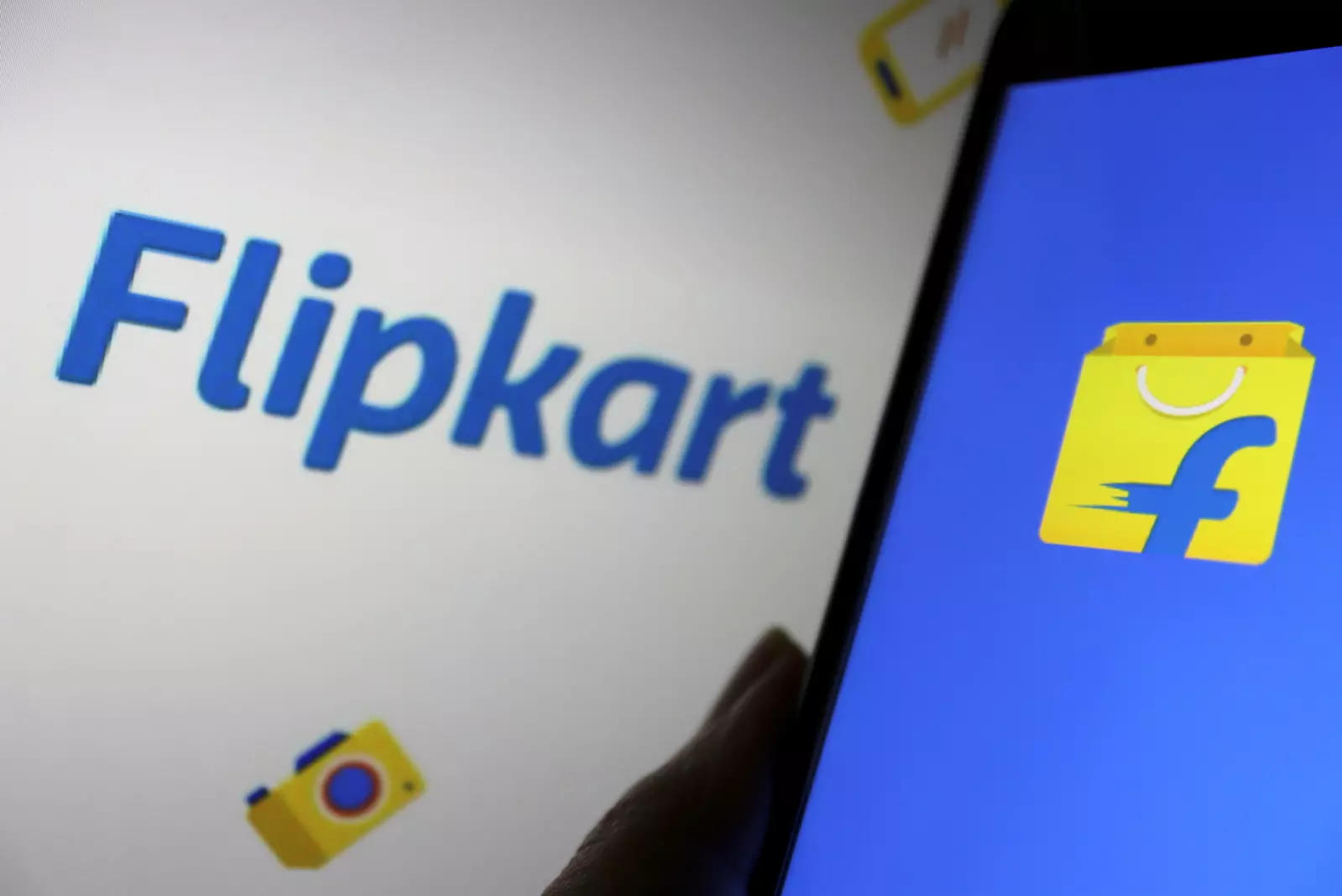 Ed Sends Showcause Notice To Walmart S Flipkart And Its Founders Retail News Et Retail