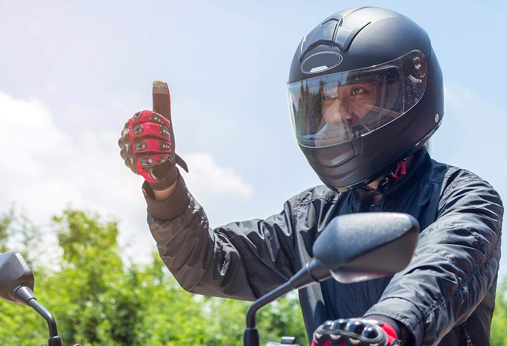 Rajasthan: Buyers of two-wheelers to get free helmet