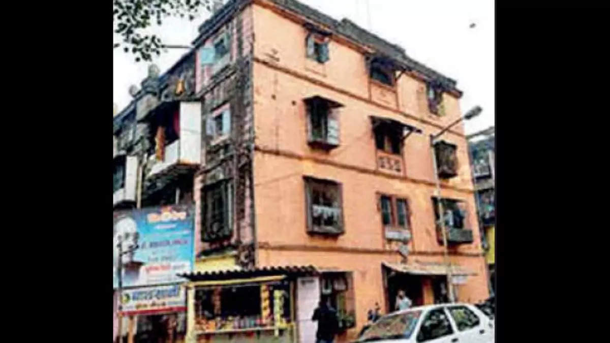 Mumbai cops to own BDD service quarters under new rule