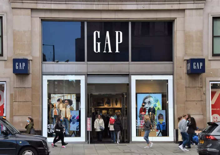 Gap set to shine as shoppers return to ’embrace summer’, Retail News, ET Retail