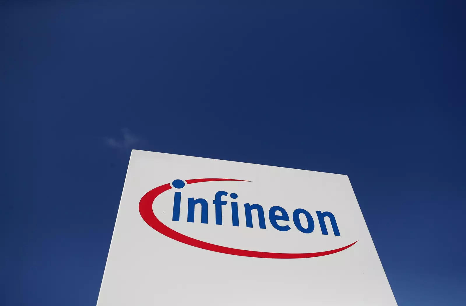 Infineon opens Austrian power-chip plant ahead of schedule