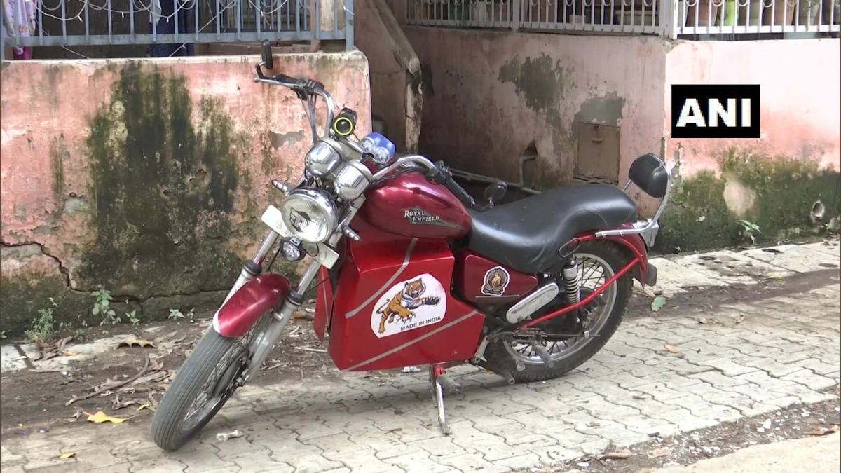 Rajan spent only Rs 45,000 to create this e-bike from scrap.