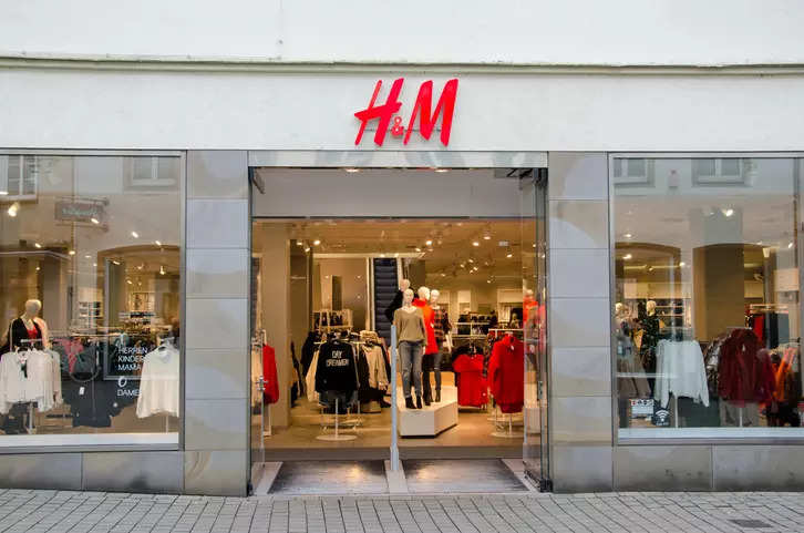 H&M's Sept sales hit by supply delays after profit tops pre-pandemic level