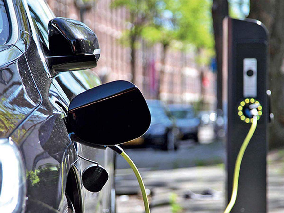 PGCIL approved investment of Rs 14.23 crore for an electric vehicle charging station in Navi Mumbai.