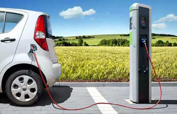 More said that the objective of the company is to create awareness about electric vehicles among city residents.