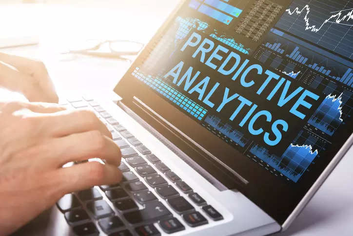 How to plan a shift from descriptive to prescriptive analytics