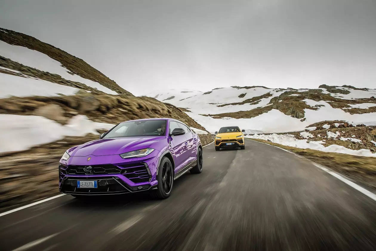 Lamborghini Urus 2019 С„РёРѕР»РµС‚РѕРІС‹Р№