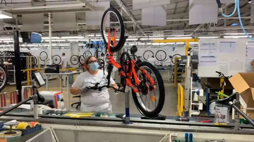 Portugal produced 2.6 million bicycles last year and virtually all went to export. 