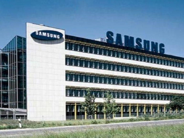 Samsung says component supply issues to affect chip demand, profit hits 3-year high