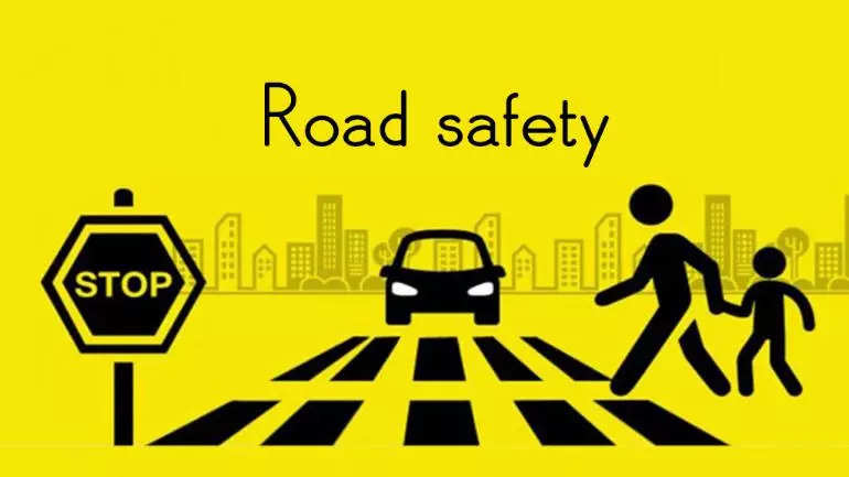 The minister stressed that topics related to road safety should be made part of the curriculum in schools and colleges. 