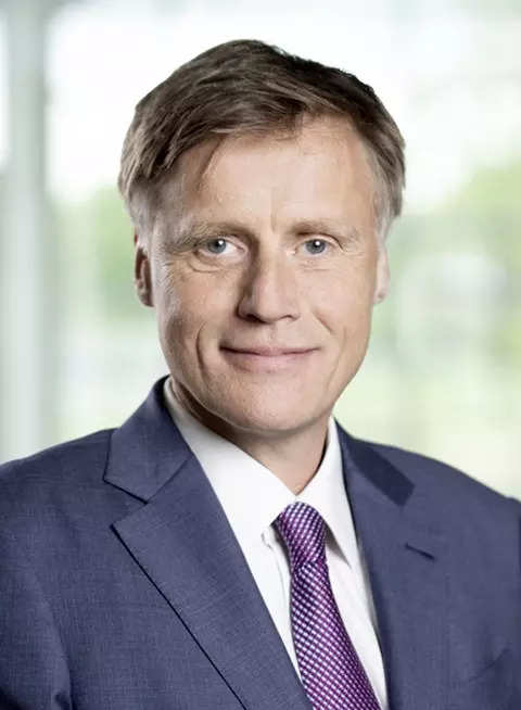 Hanebeck, a member of the executive board since 2016, was given a five-year CEO contract until March 2027, the German company added in a statement on Thursday.