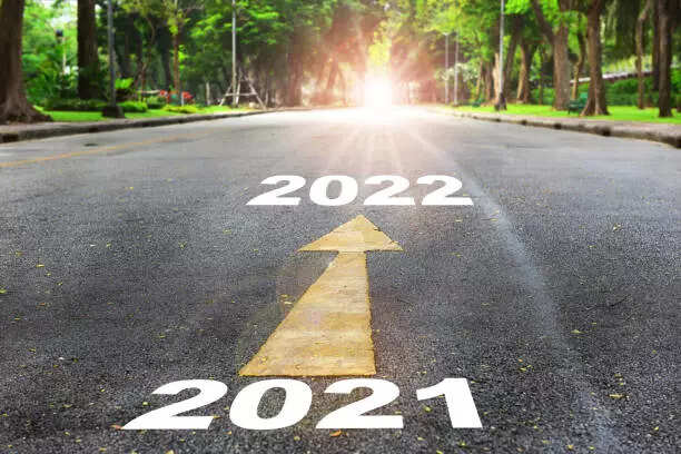 Lessons of hope: 2022 against 2021