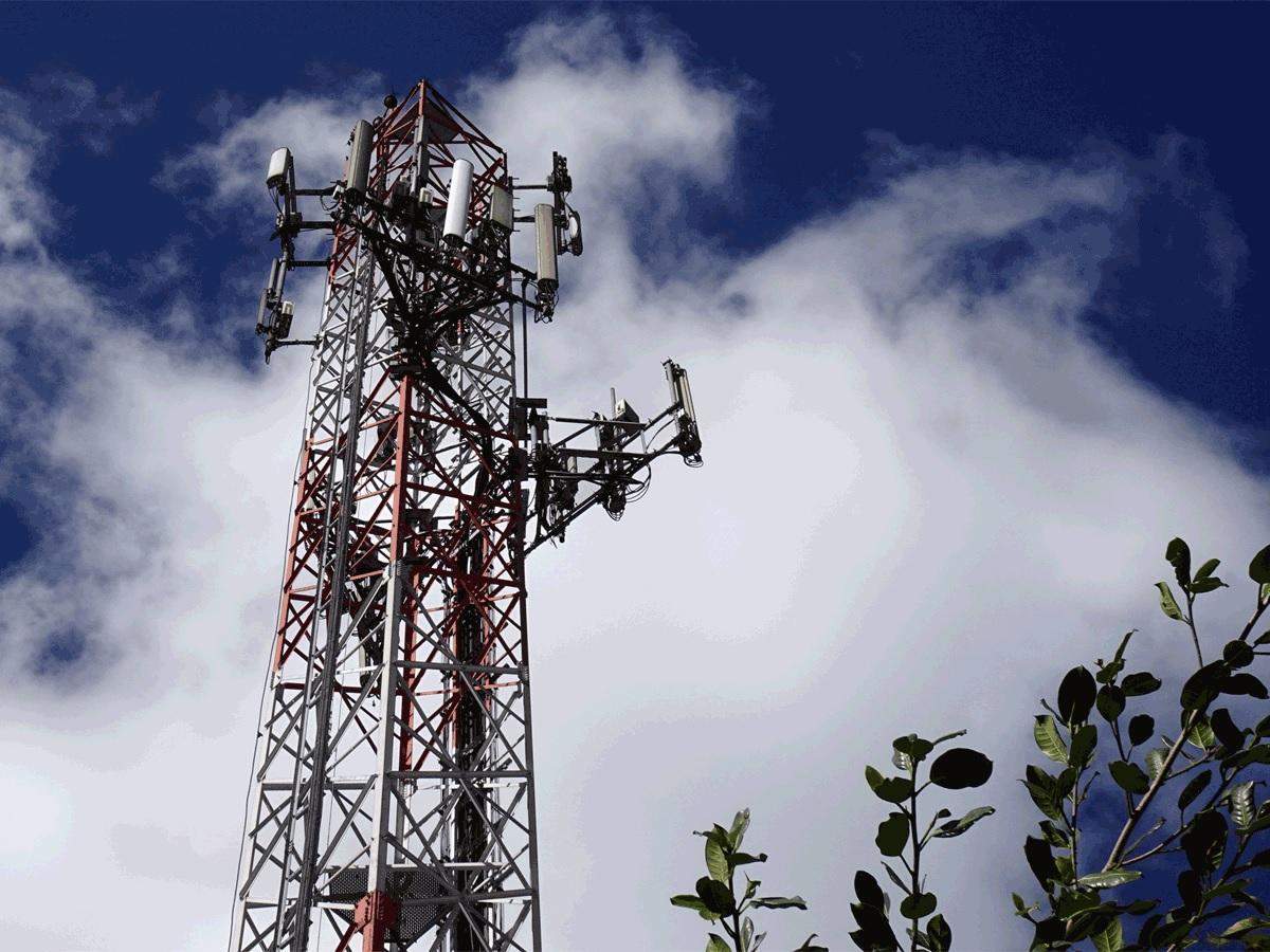 DoT seeks to accelerate installations of mobile towers at airports