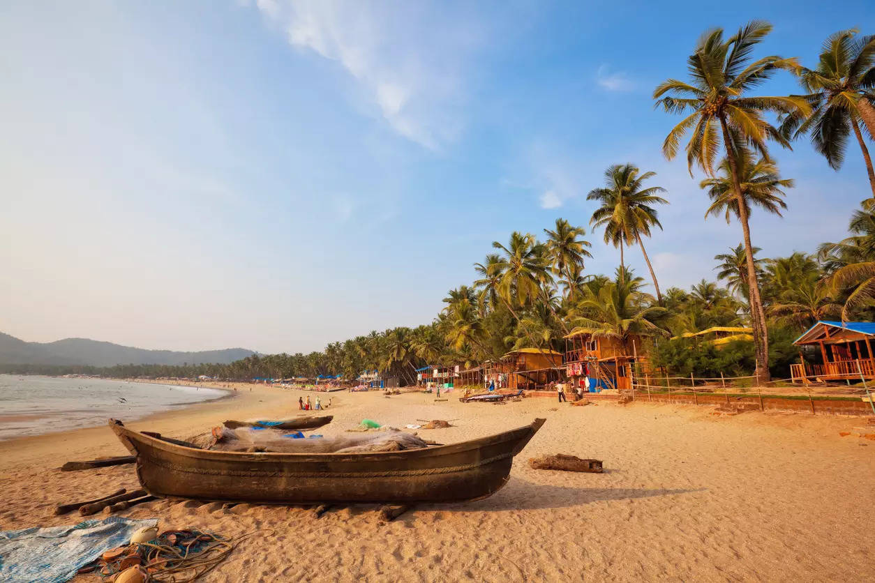 Goa governor assures tourism revival, urges citizens to vote