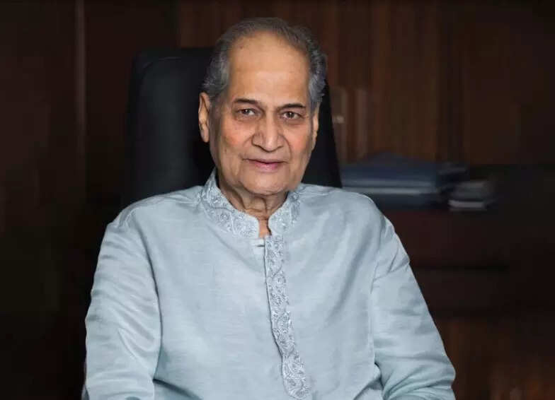  Rahul Bajaj passes away at 83. 