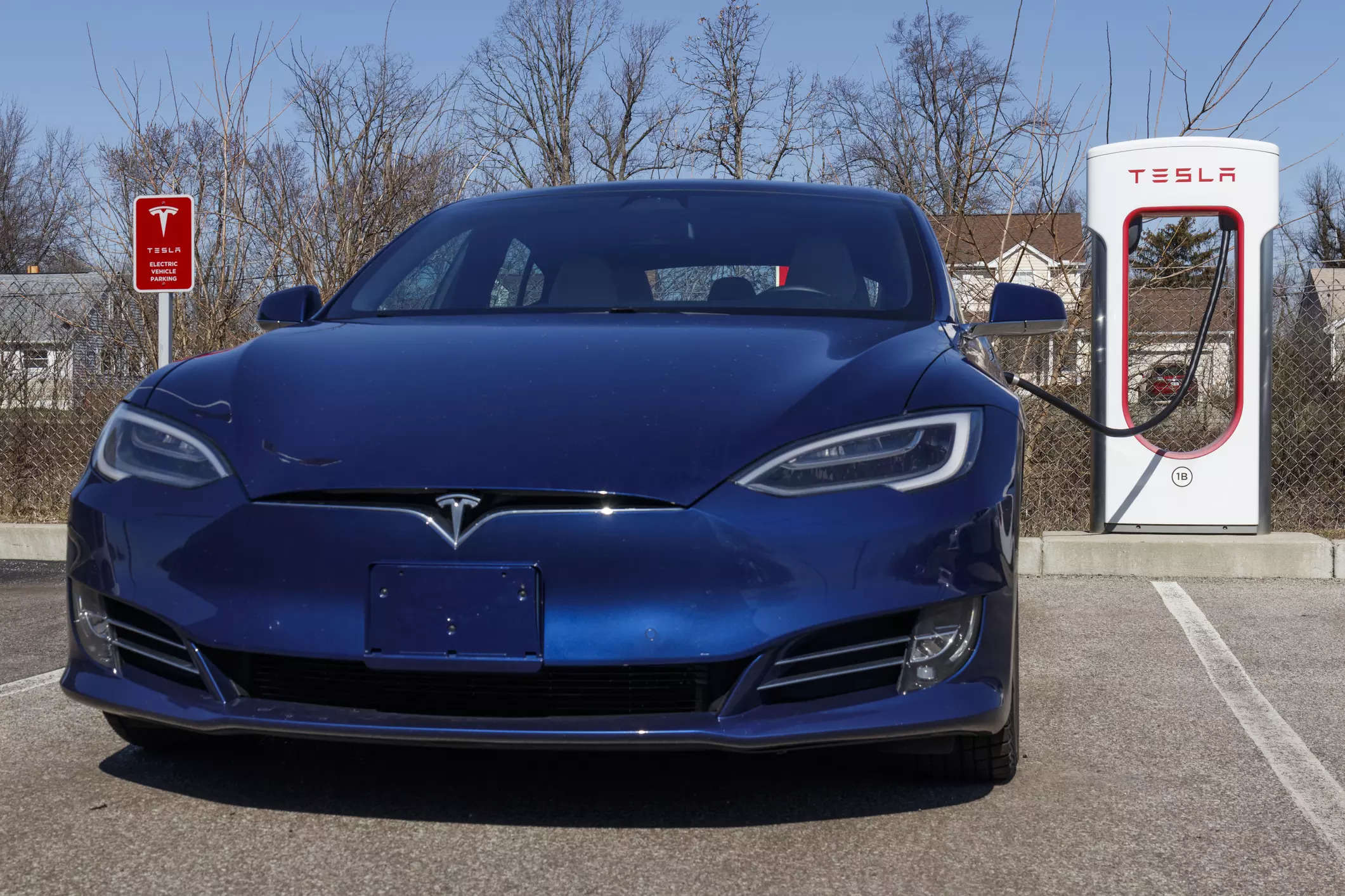 Tesla electric online car mileage