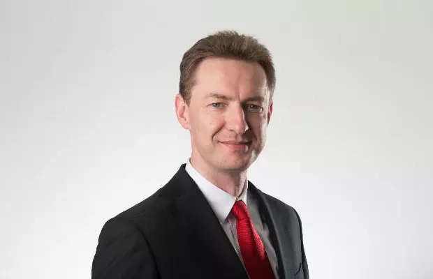  Stefan Louis, CEO, Nexcharge