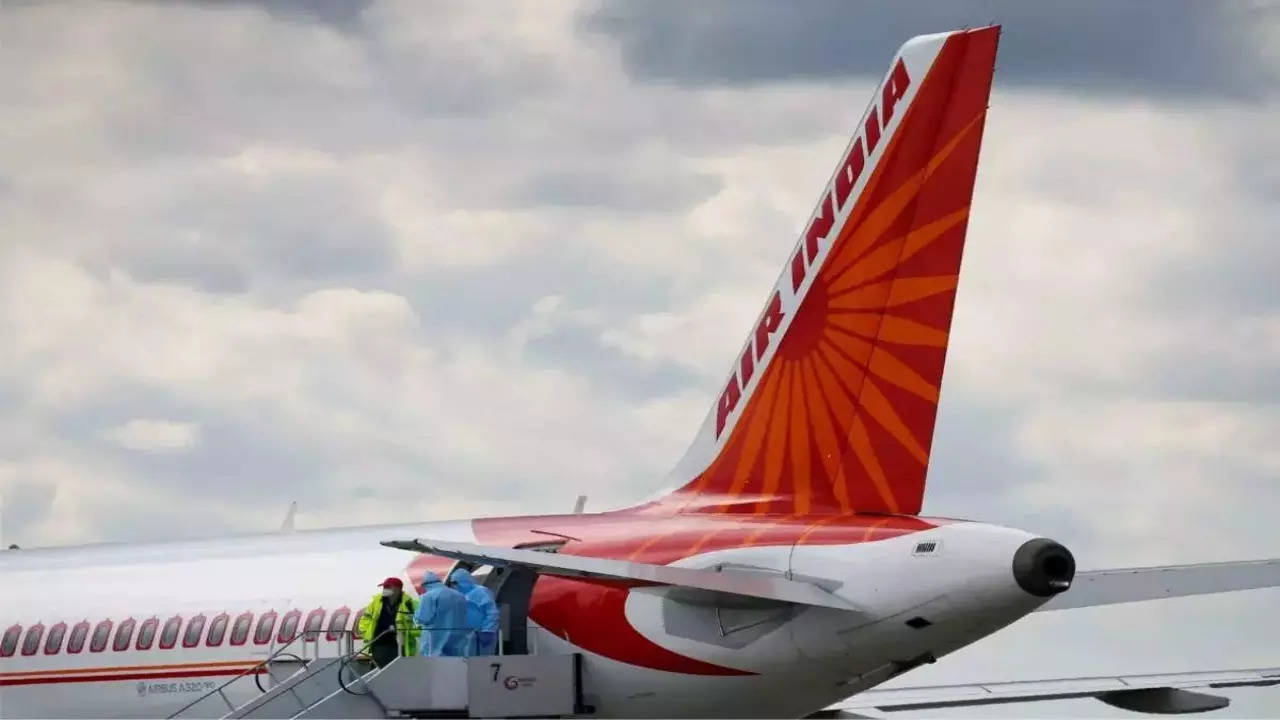 Ukrainian airspace closed;  Air India plane enroute to Kyiv called back