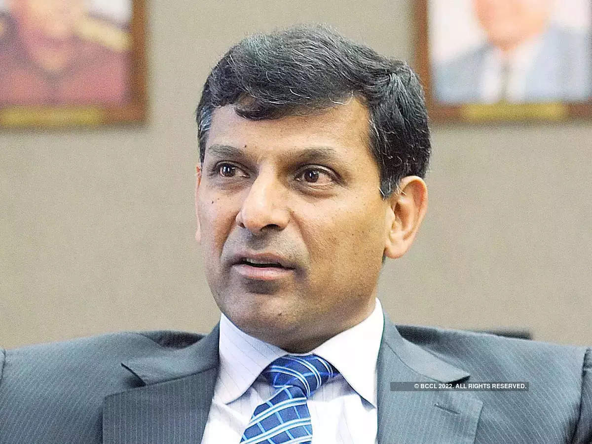  Speaking on the US Fed’s policy stance, Rajan said that there is a need to balance out the over-tightening rates.