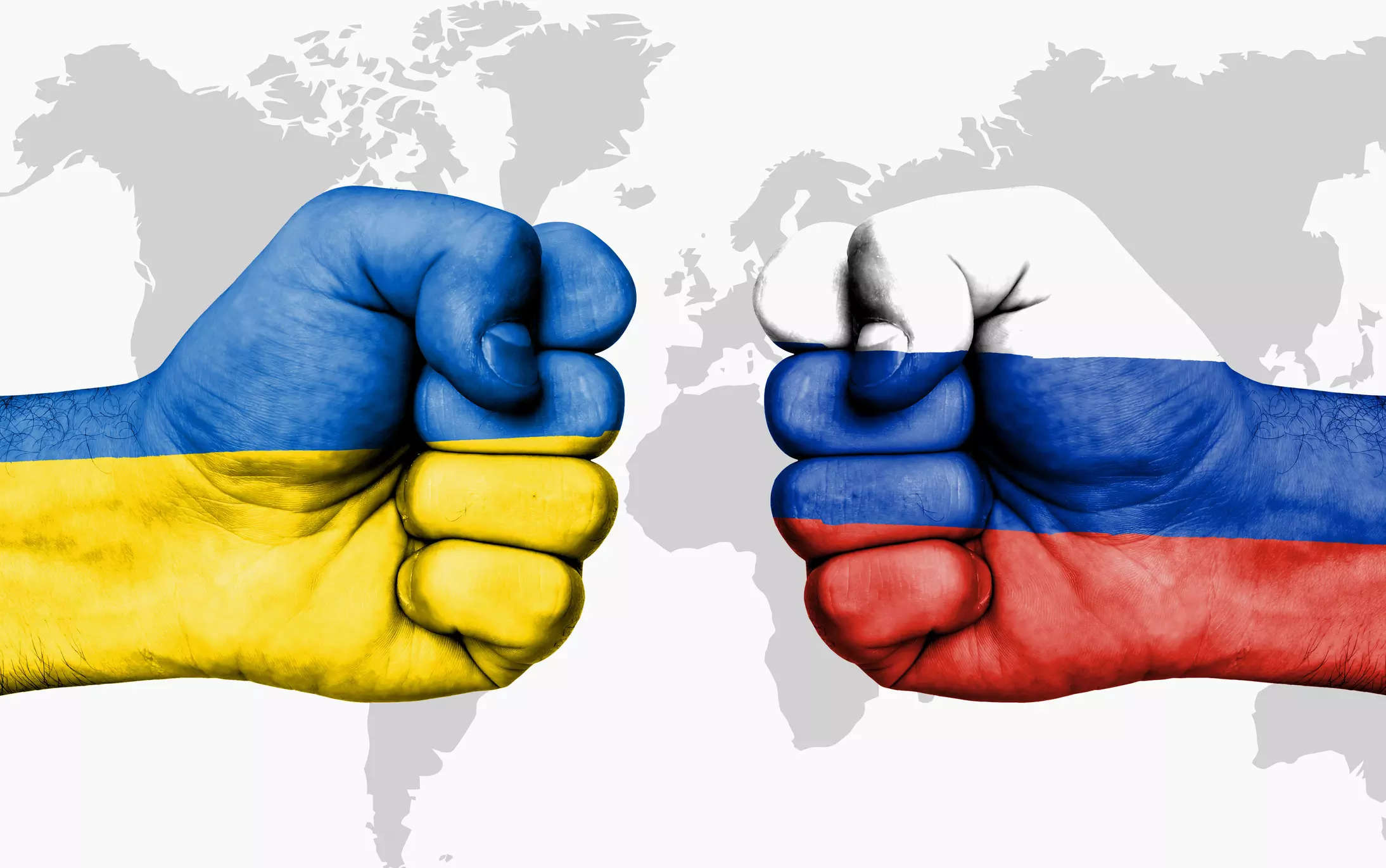 Мир между украиной и россией когда будет. Россия против Украины. Кулак России и Украины. Конфликт России и Украины. Украина – это Россия.