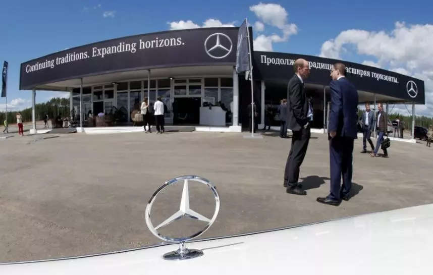 Mercedes Moscow Plant: Mercedes-Benz says Russian nationalisation could  threaten $2.2 bln in assets, ET Auto
