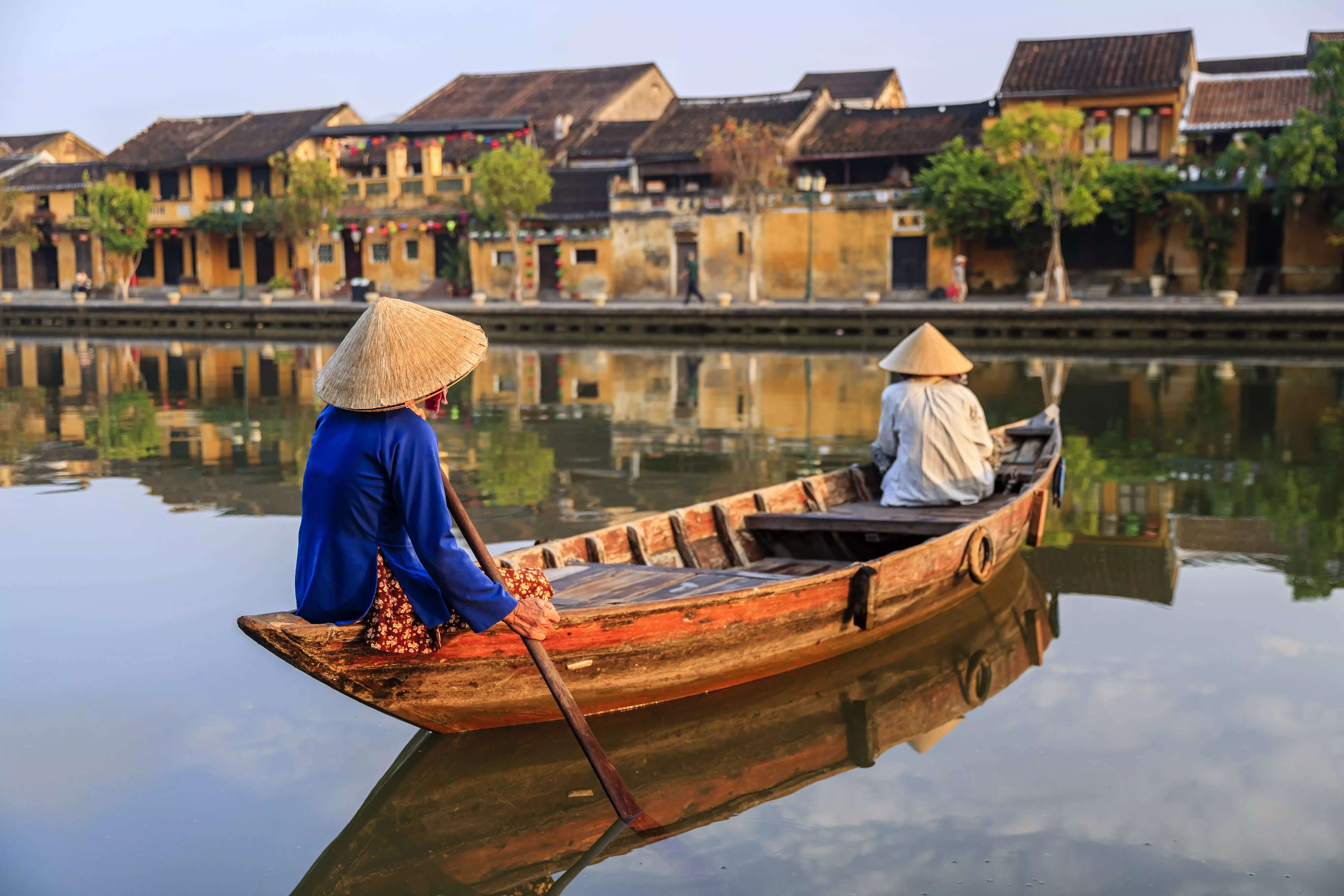 Vietnam ends Covid quarantine for international travelers