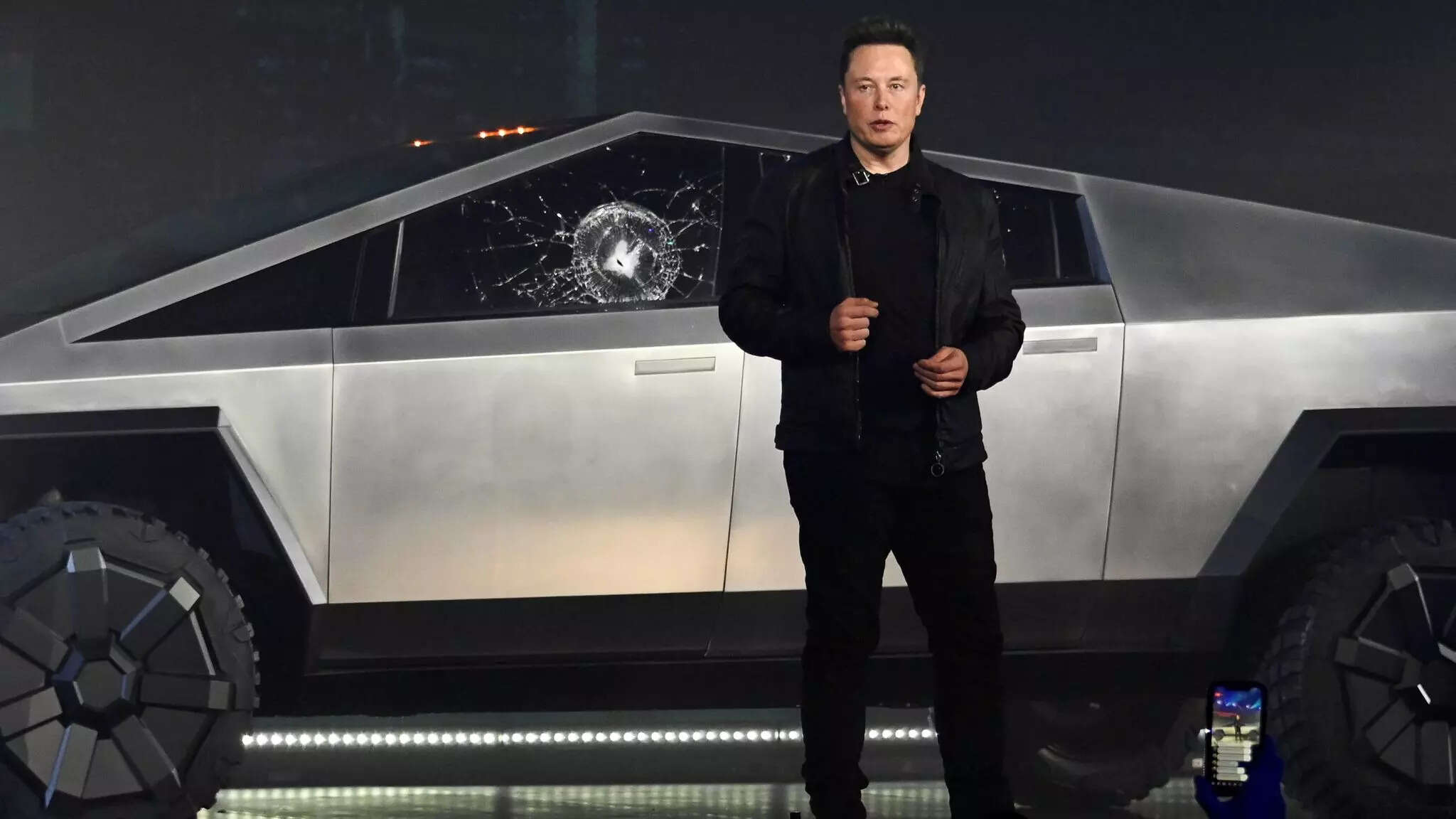Tesla aims to complete Cybertruck development this year: Musk, ET Auto