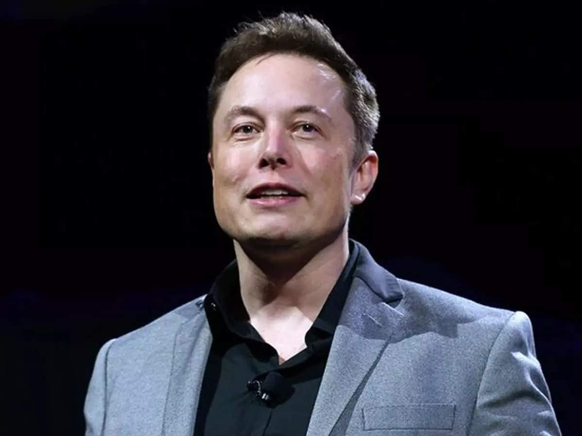  Musk's net worth, according to Forbes' Real Time Billionaires list, sits at over $260 billion, nearly $70 billion more than Bezos' current estimation of about $190 billion.