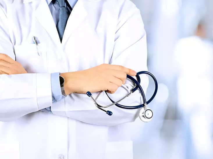 293 डॉक्टरों, 1,200 अन्य मेड स्टाफ की भर्ती को मंजूरी दी है: खराब स्वास्थ्य बुनियादी ढांचे के जवाब में सरकार ने एचसी को बताया