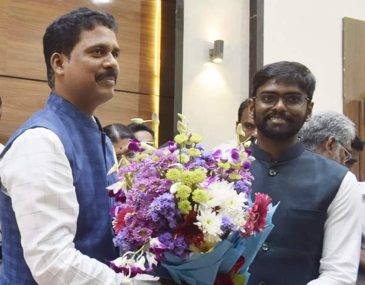 S. Dilli Rao takes charge as first collector of NTR district, Government  News, ET Government