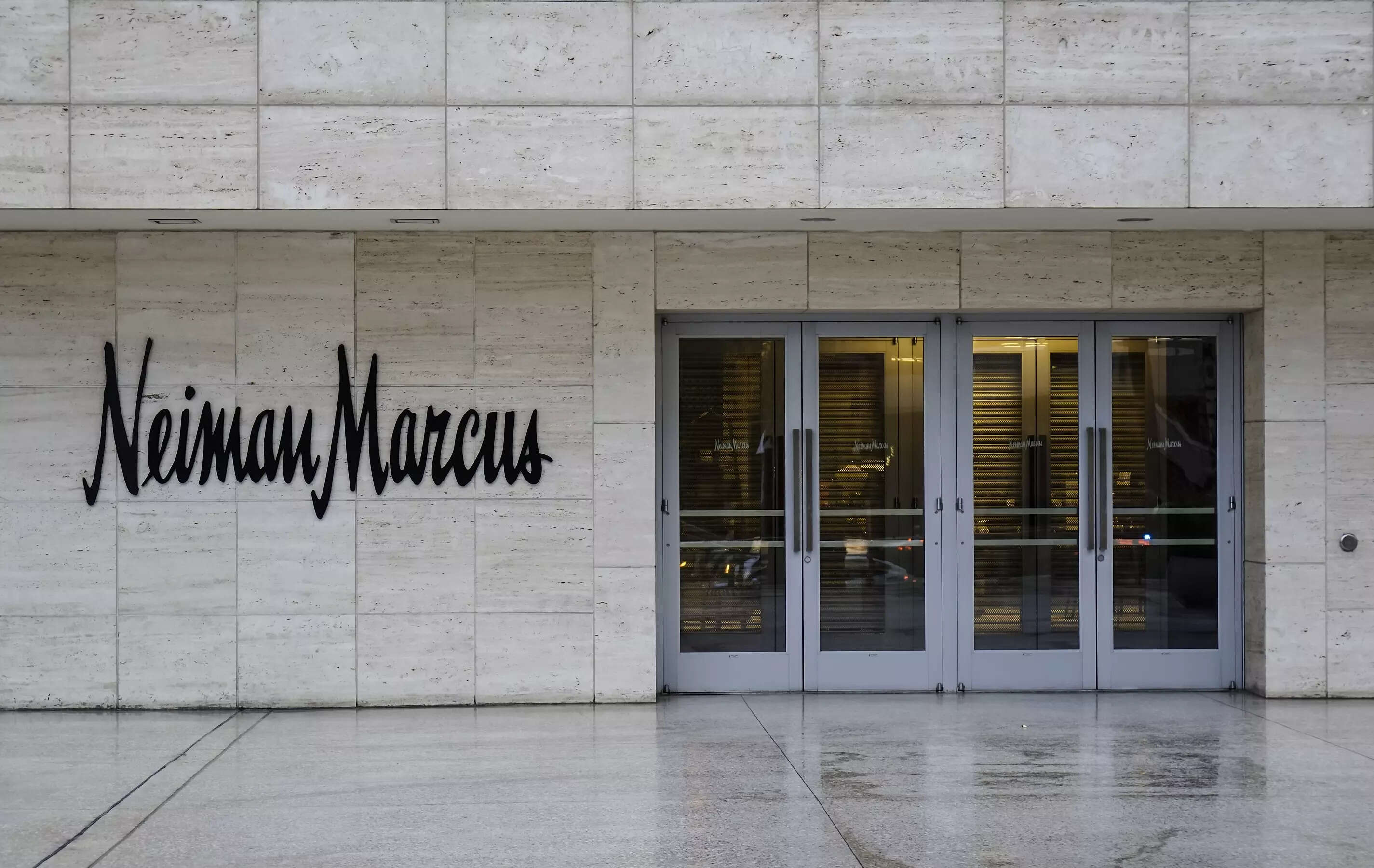 Luxury retailer Farfetch invests in Neiman Marcus