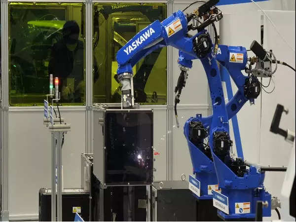  Yaskawa is promoting the solution concept &quot;i3 (i-cube) Mechatronics&quot; to realize a new industrial automation revolution.
