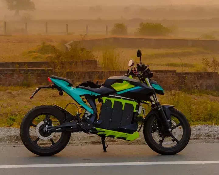  Orxa Energies, a startup aiming high in the field of electric mobility and battery solutions, has announced that The Mantis, an all-electric motorcycle, will be released soon.