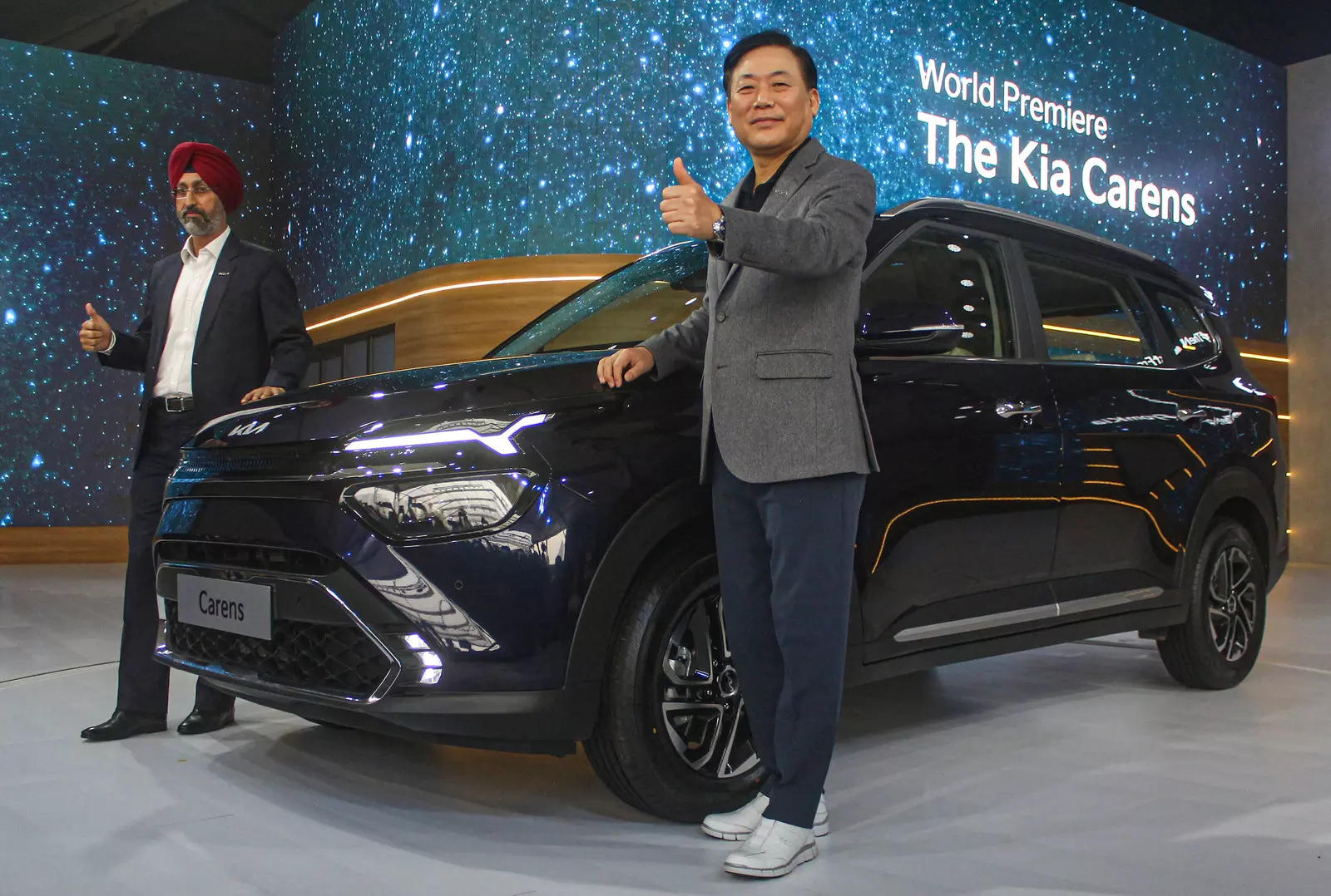  Gurugram: Kia India MD & CEO Tae- Jin Park and Vice President & Head of Marketing and Sales Hardeep S Brar at the world premiere of the Kia Carens, in Gurugram. 