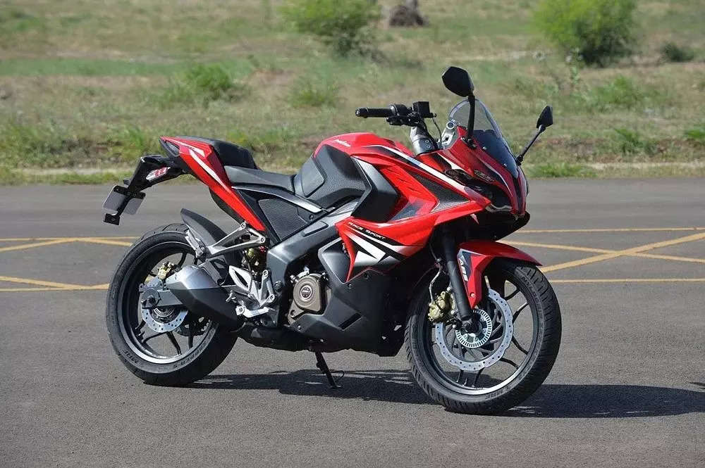 Five fastest bikes in India under INR 2 lakh: Dominar, Duke, Gixxer and more