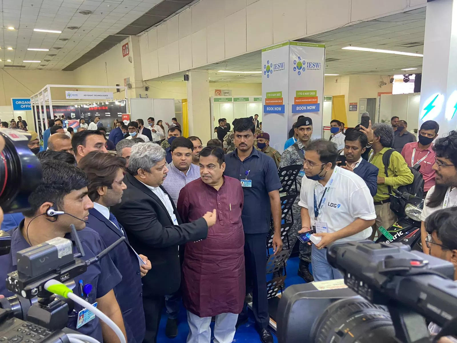 We need storage to store renewable energy into battery storage: Gadkari