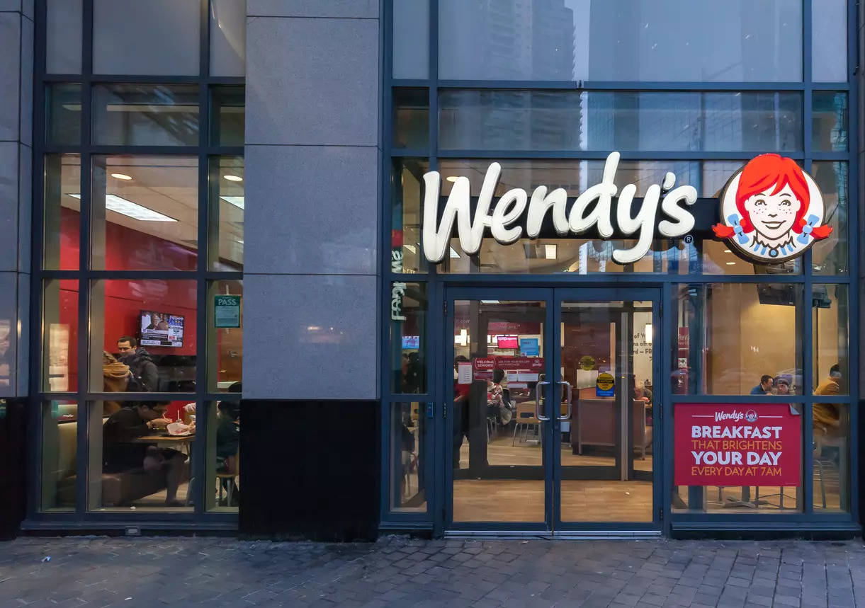 Wendy's misses U.S. same-store sales estimates on stiff competition