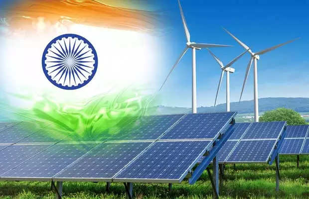 हरित अर्थव्यवस्था का रास्ता: बिजली संकट के बावजूद, भारत को अक्षय बुनियादी ढांचे में निवेश करने की आवश्यकता क्यों है