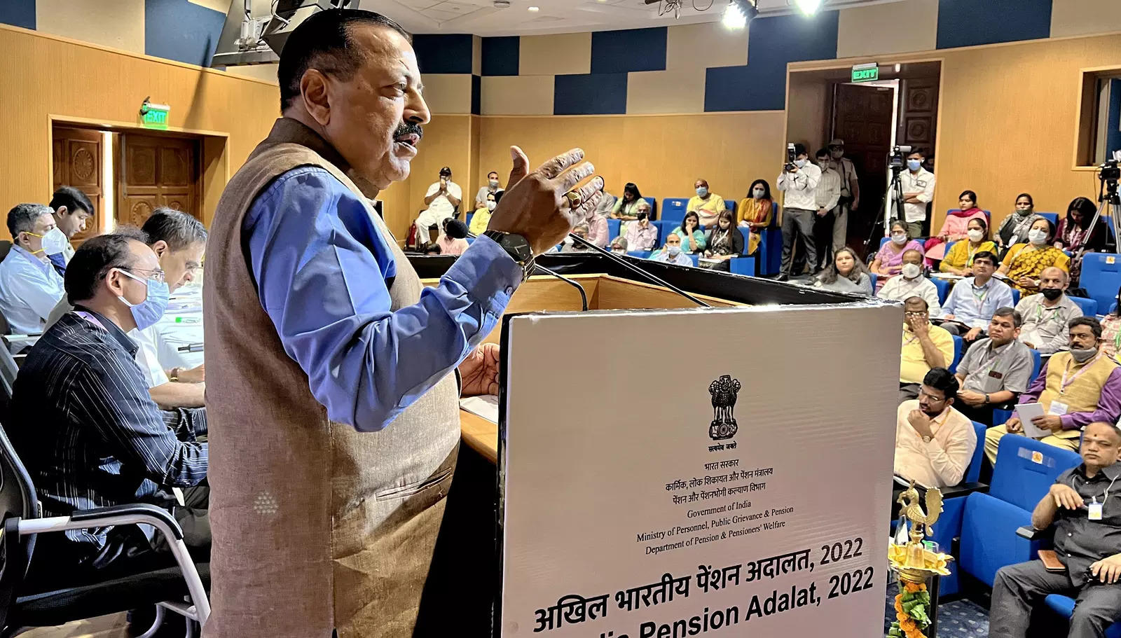  Minister of State for Science and Technology and Earth Sciences (I/C), Prime Minister's Office, Personnel, Public Grievances and Pensions, Atomic Energy and Space Dr Jitendra Singh