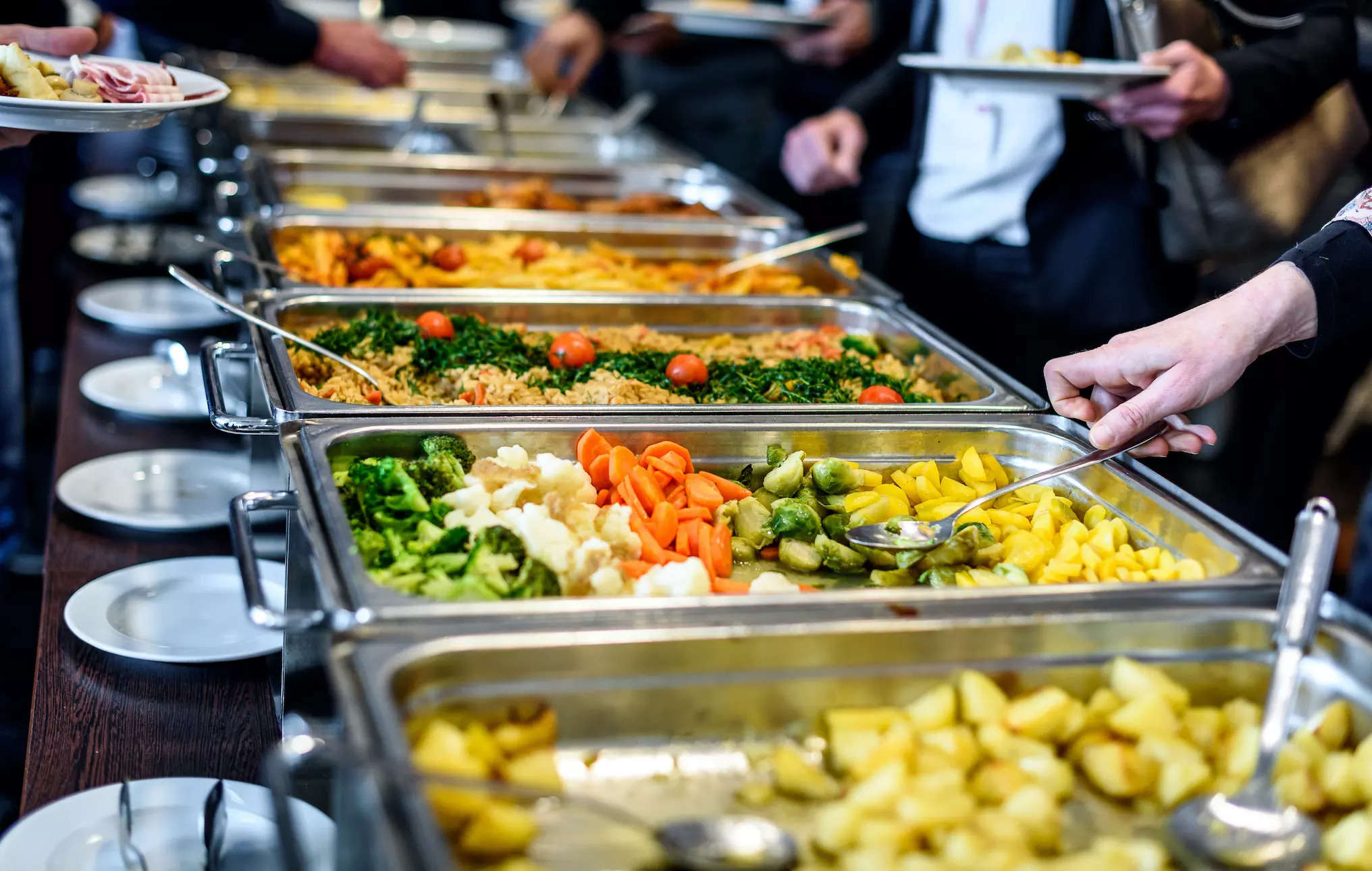 Industrial food catering companies are back to serve again, Hospitality  News, ET HospitalityWorld