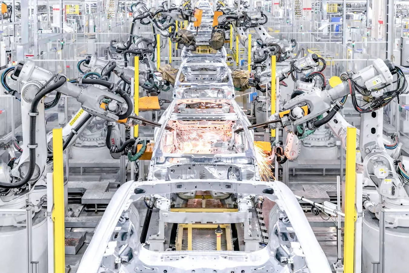  Last year, the carmaker announced a collaboration with Swedish steelmaker SSAB to jointly explore the development of fossil-free, high-quality steel for use in the automotive industry through SSAB’s HYBRIT initiative.