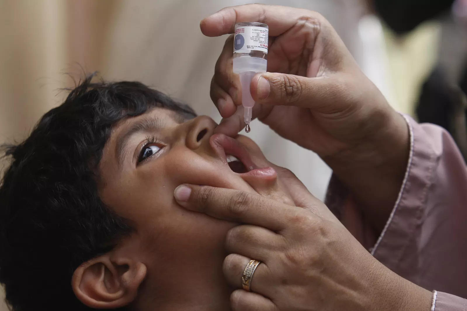 شیوع فلج اطفال در پاکستان تشدید می شود