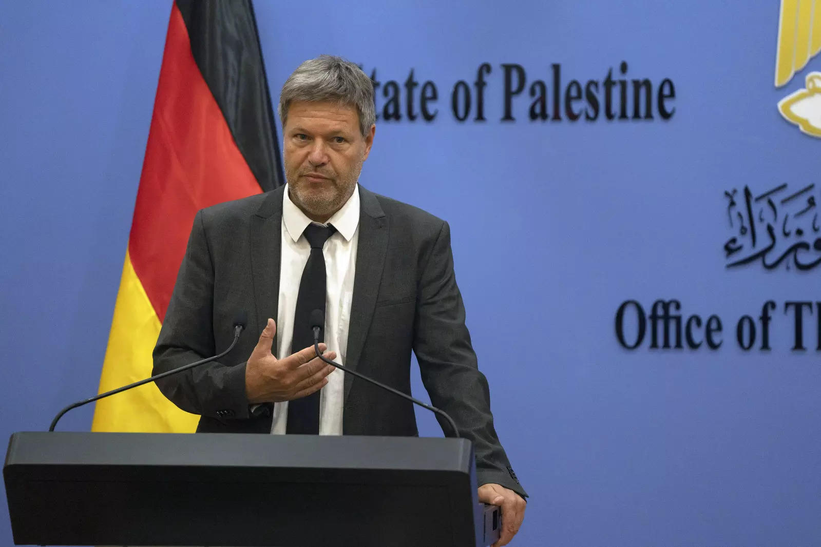  Le vice-chancelier allemand Robert Habeck (AP Photo/Nasser Nasser)