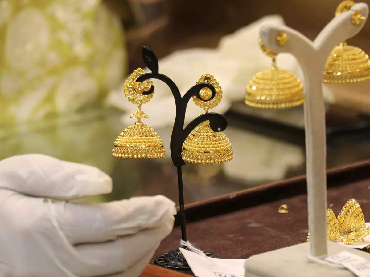 Finance Ministry issues draft SoP for e-commerce jewellery exports through courier route