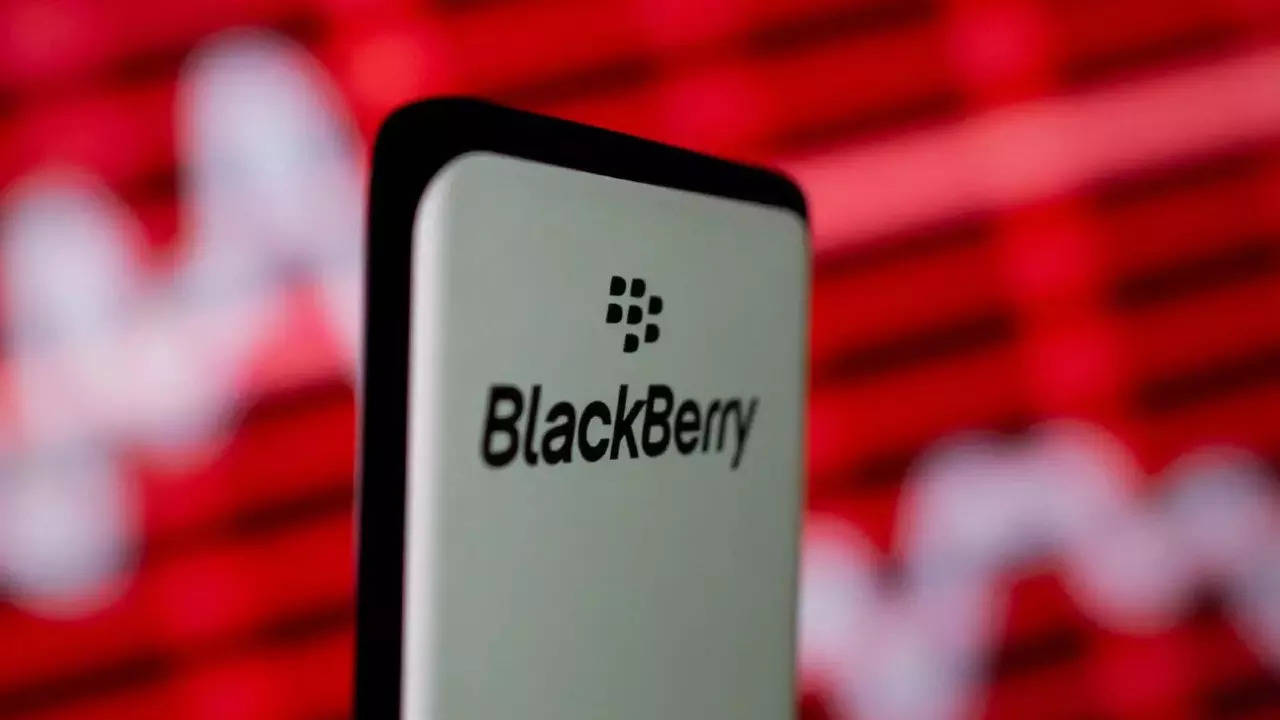 BlackBerry revenue tops estimates on auto, cybersecurity tech demand, ET  Telecom